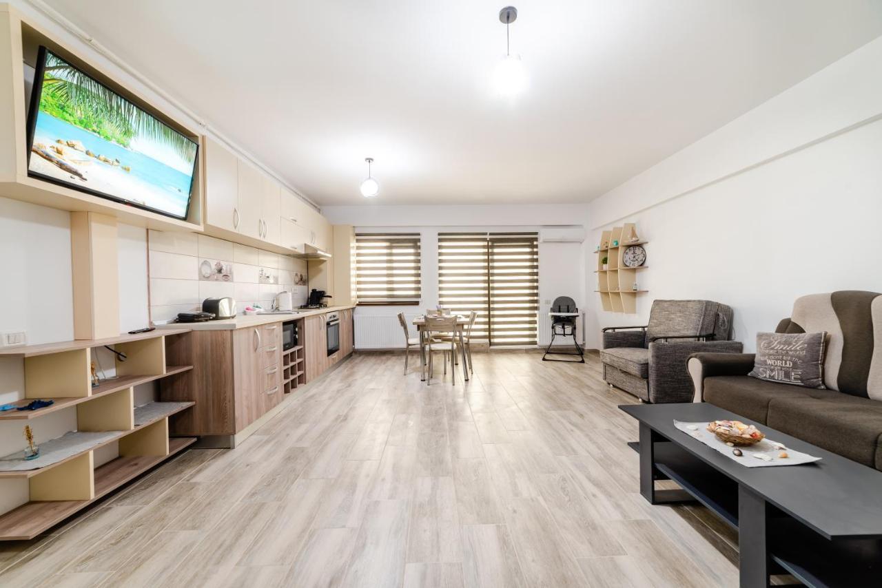 Derya Suites - Mamaia Nord Navodari Bagian luar foto