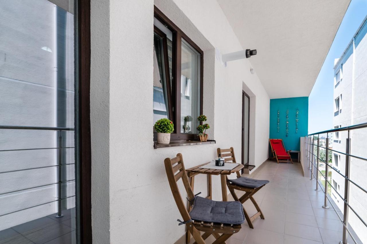 Derya Suites - Mamaia Nord Navodari Bagian luar foto