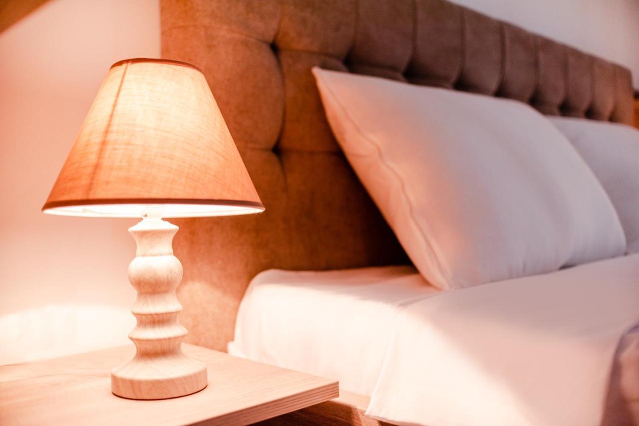 Derya Suites - Mamaia Nord Navodari Bagian luar foto
