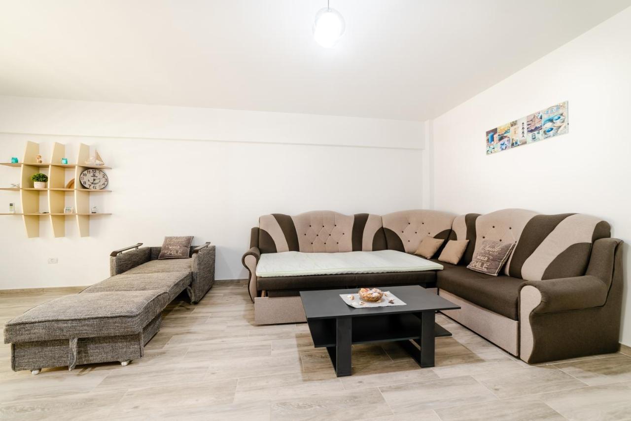 Derya Suites - Mamaia Nord Navodari Bagian luar foto