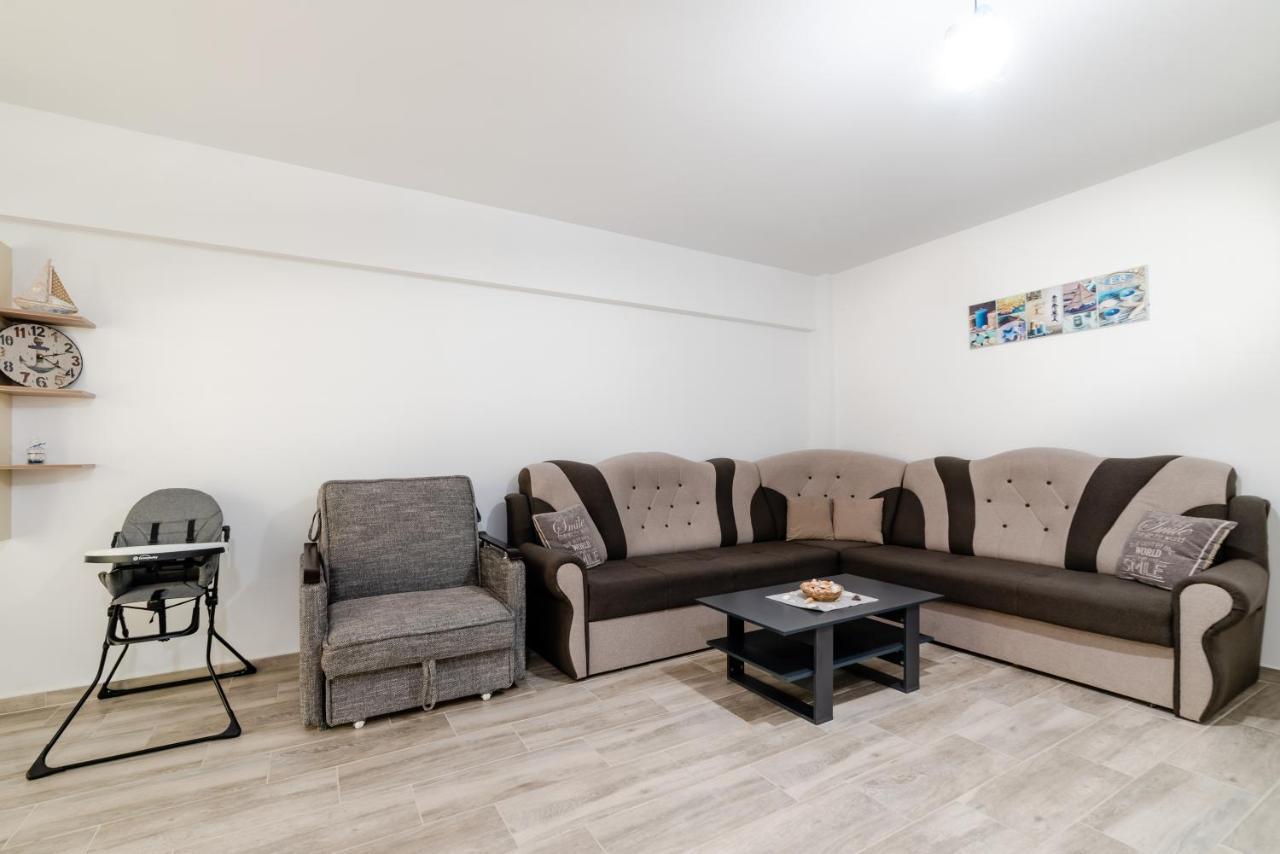 Derya Suites - Mamaia Nord Navodari Bagian luar foto