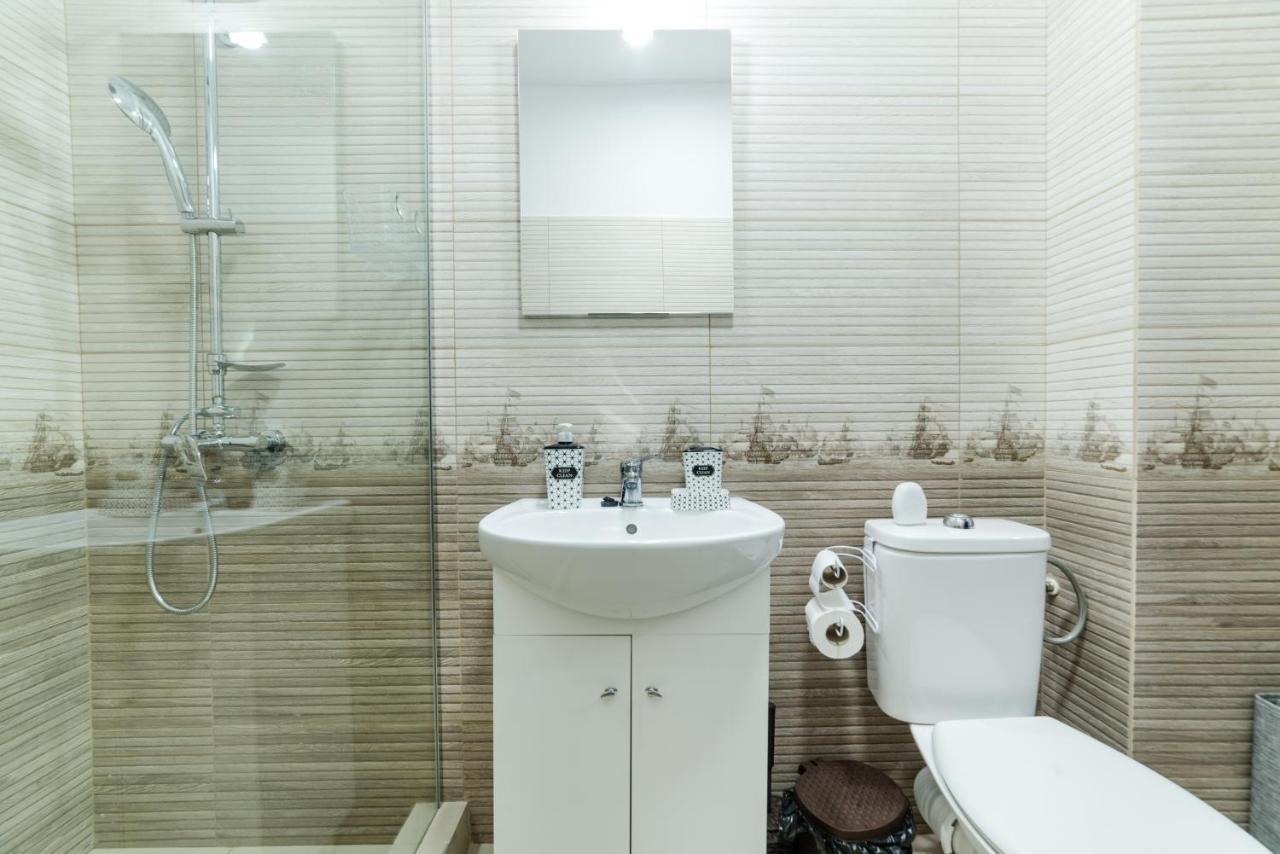 Derya Suites - Mamaia Nord Navodari Bagian luar foto