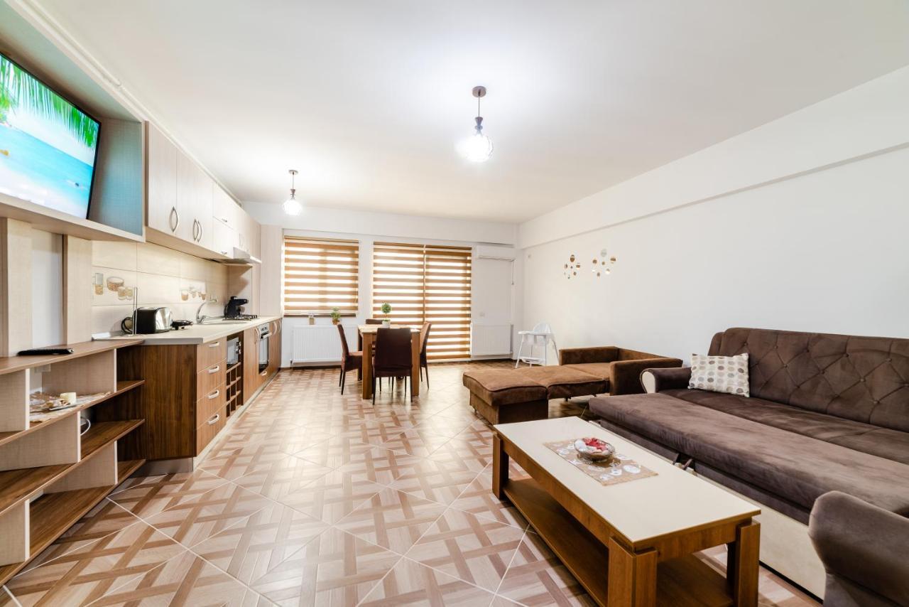 Derya Suites - Mamaia Nord Navodari Bagian luar foto